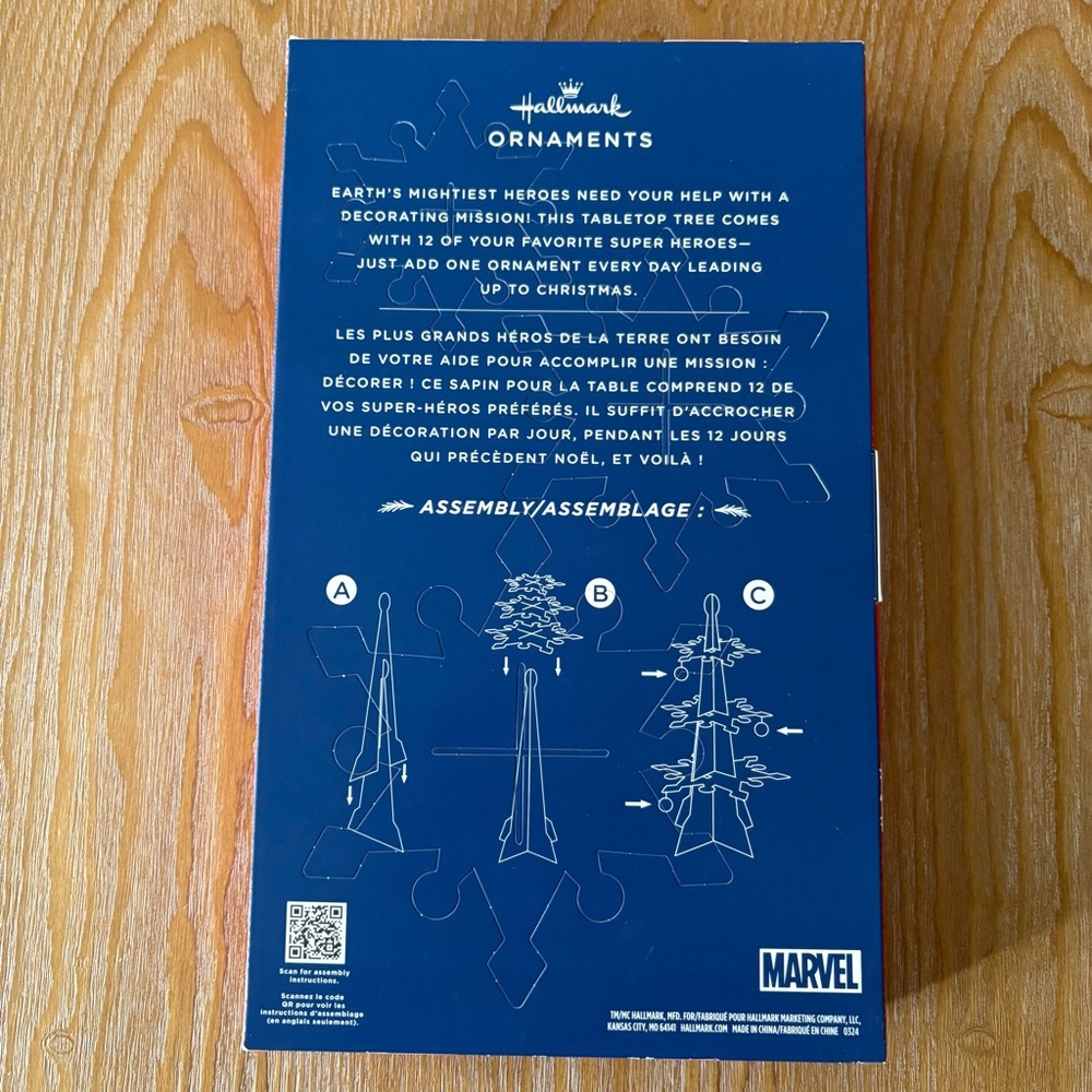 Hallmark Marvel NIB Ornament Countdown Calendar Tree Set - Picture 4 of 5